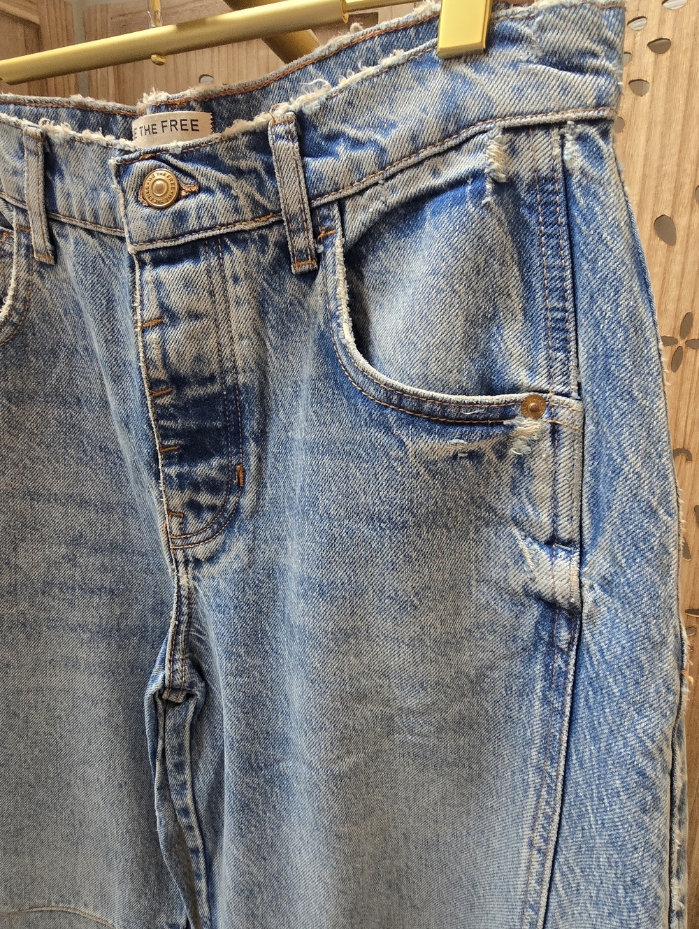 NWOT We The Free Good Luck Mid-Rise Barrel Jeans - Picture 8 of 16